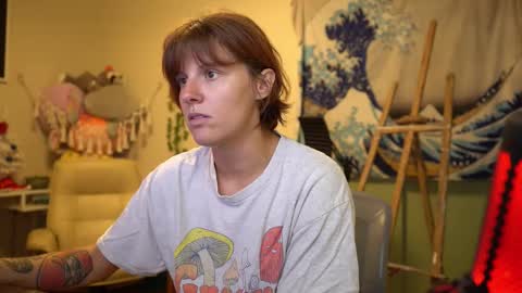   online show from November 18, 6:20 pm