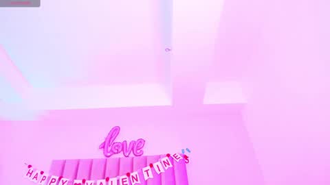 Sussan Nicole  online show from February 17, 12:38 pm