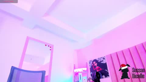 Sussan Nicole  online show from December 7, 2:46 pm