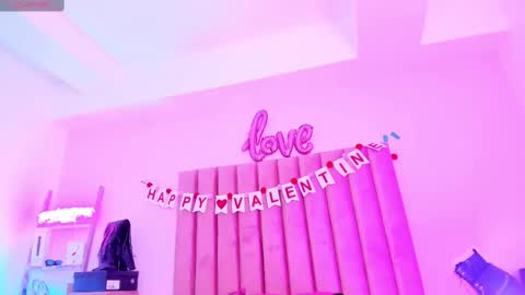 Sussan Nicole  online show from February 24, 12:24 pm