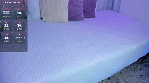 susyy online show from February 25, 3:31 am