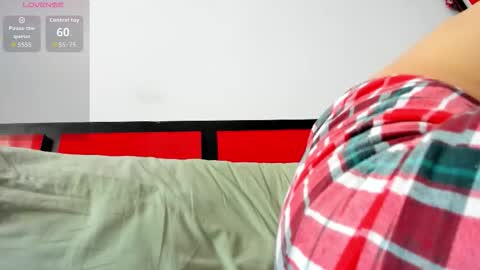 suuzykissuxoxo online show from March 17, 10:30 am