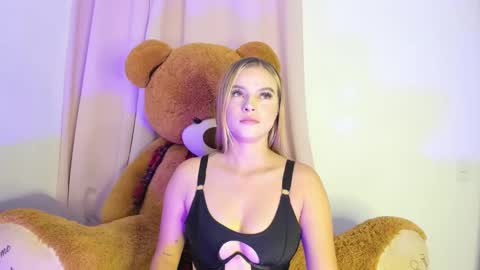 suzan__cooper2 online show from January 28, 9:29 pm