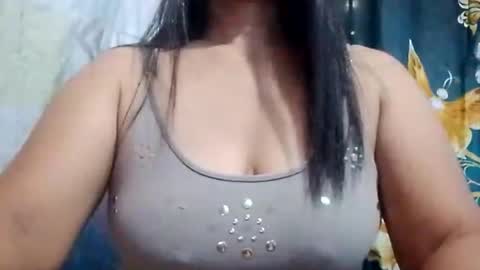suzzie_hot online show from February 25, 9:02 pm