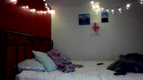 svmxoxo online show from January 18, 9:13 am