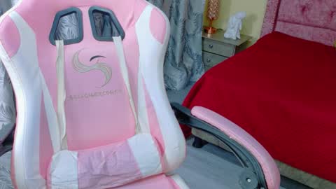 sweet__thang online show from June 5, 6:52 am