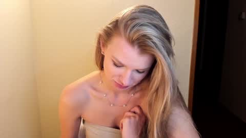 Ann - your sweet girl online show from December 9, 11:13 pm