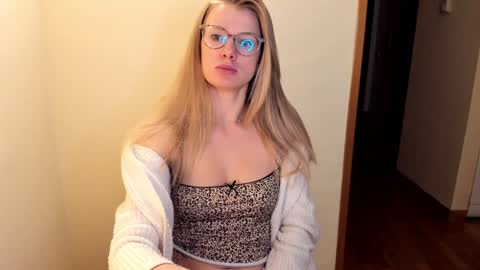 Ann - your sweet girl online show from January 7, 11:45 pm