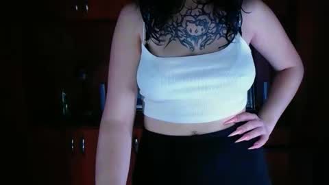 Ivy online show from October 18, 6:53 pm