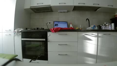           online show from February 24, 6:25 am