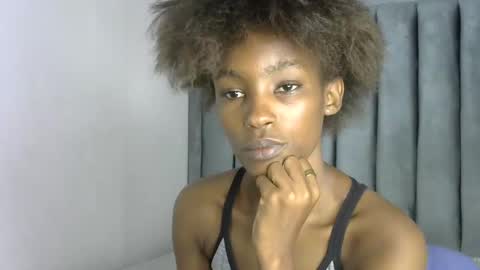 sweet_freaky online show from December 4, 6:41 pm