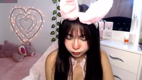 Hannah online show from February 24, 10:58 am