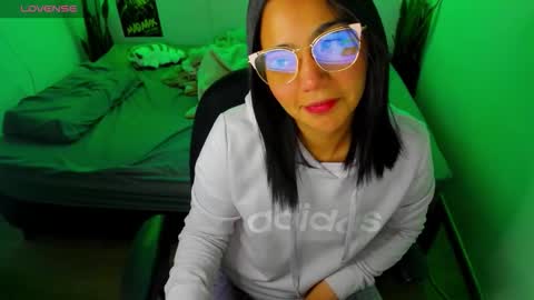 Lina online show from February 12, 1:40 am