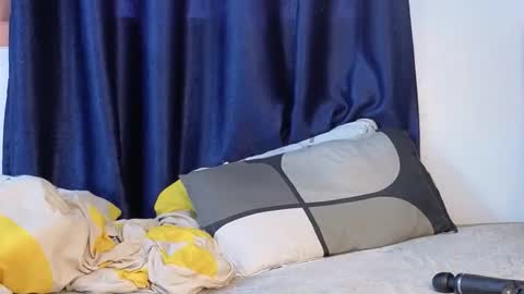 Sweet lizzyy online show from February 14, 6:48 am