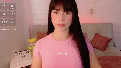 Sweet  Mia online show from May 12, 4:57 pm