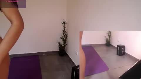 Carolu online show from December 3, 2:16 pm