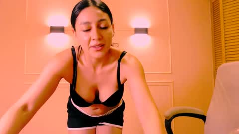 My name is Catalina. Please say hello I like to chat with you. If you have requests please use tip online show from October 3, 12:27 am