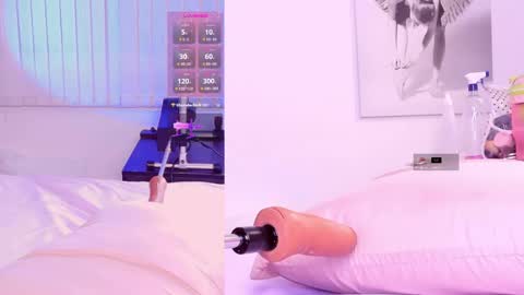 SUSIE online show from April 11, 10:24 pm