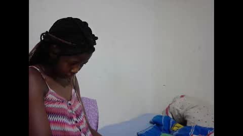 Tatty online show from December 18, 11:31 pm