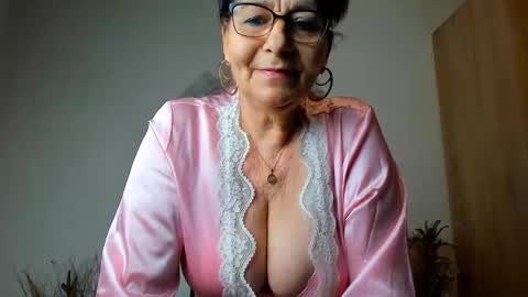 Viorica online show from April 9, 4:48 am