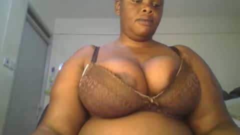 sweetbaby46 online show from October 12, 4:48 am