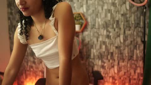 Salom independent model online show from May 16, 12:24 am