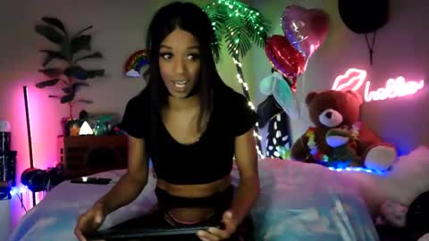 Jillian online show from February 24, 8:07 pm