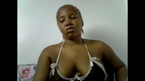 sweetcoochiex online show from March 18, 7:08 pm