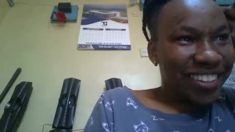 sweetdiva2012 online show from November 5, 7:24 am