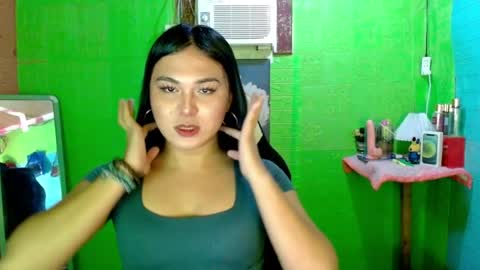 Kathy  online show from April 4, 10:52 pm