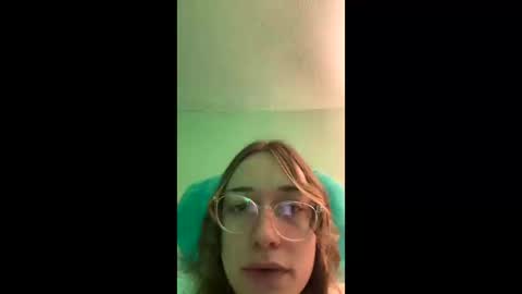 sweetgirlls online show from February 5, 11:30 pm