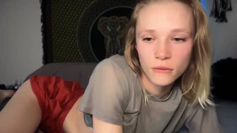 sweetgracee online show from February 2, 4:05 am