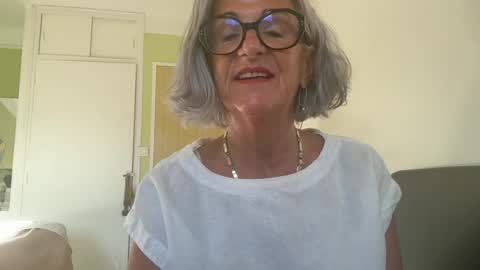 SweetHoneyMonica online show from July 7, 6:05 am