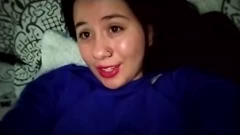 Ana Mara  i cant Make noise My family is here  online show from February 27, 3:36 am