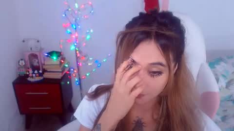 karen online show from December 11, 3:58 pm