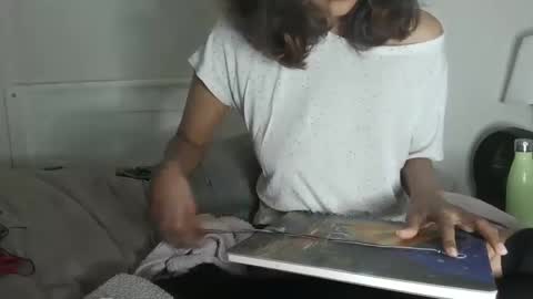 Lily online show from September 28, 5:58 am