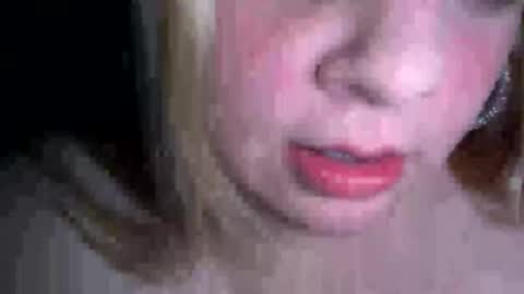 Lisa  online show from February 11, 12:25 pm