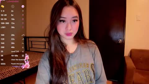 Zoe online show from November 12, 4:43 am