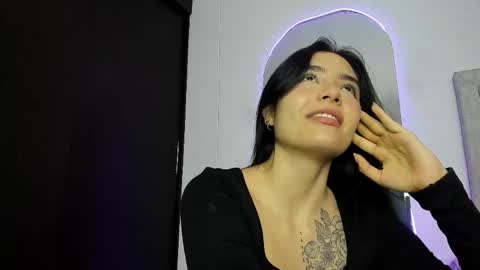 sweetmili133 online show from April 9, 10:20 am