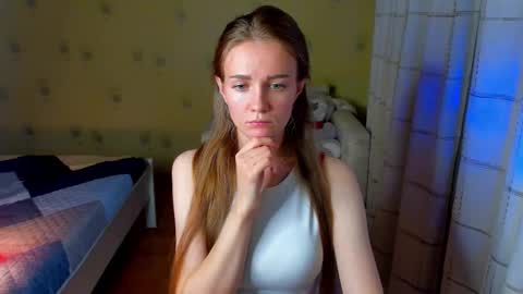 Swetmilkis online show from September 30, 8:24 pm