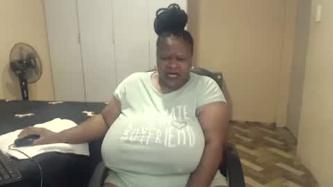 sweetnoziexxx online show from March 13, 7:09 am