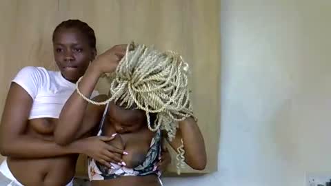 Lilly online show from March 5, 6:37 pm