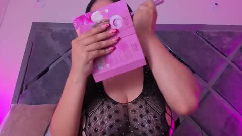 sweetsalome_01 online show from February 9, 1:13 pm