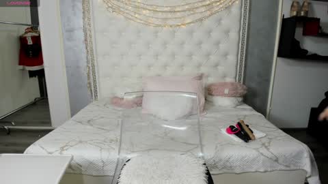 Goddess Allysse online show from January 12, 6:26 pm