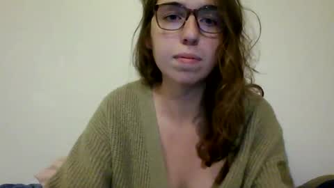 sweetsocalgirl online show from March 7, 5:18 am