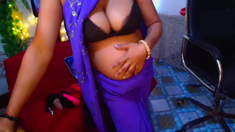 SweetSour online show from December 3, 2:47 am