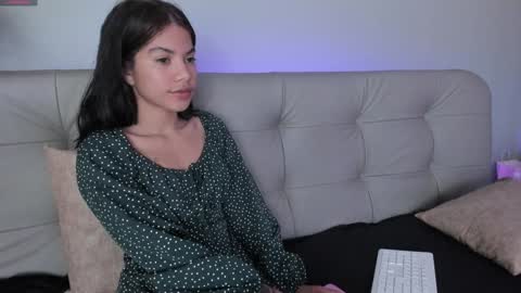    online show from January 13, 5:02 pm