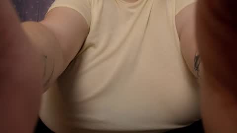 Maya online show from March 7, 8:11 pm