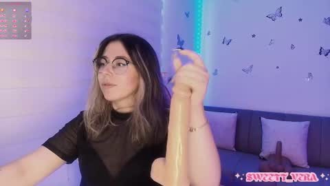 Veronica Independent Model online show from January 8, 5:50 pm