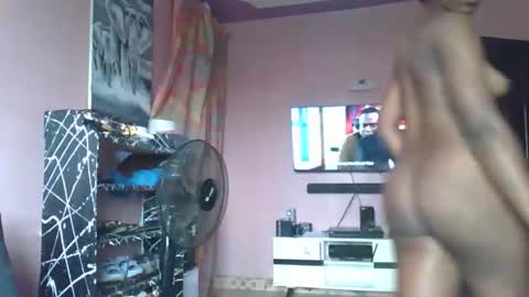 Essy online show from January 10, 8:41 am